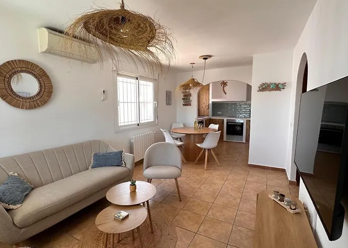 Homestay Casa Amis *